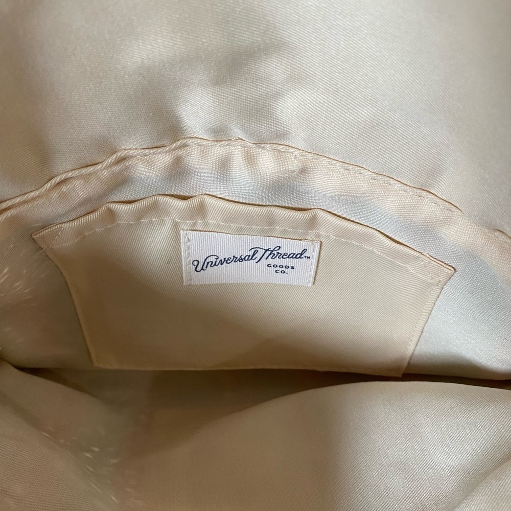 Universal Thread purse - Picture 7 of 8